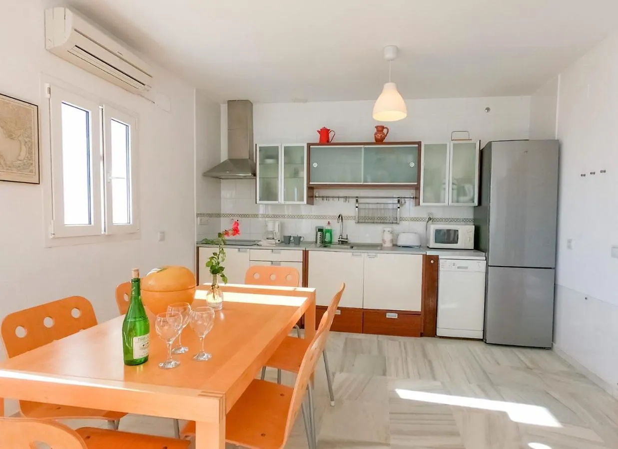 Terraza Trafalgar Apartamento Tipo Penthouse Con Enorme Terraza Y Vistas Al Mar 콘일데라프론테라 0*,  스페인